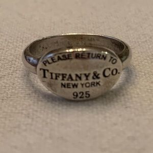 Tiffany & Co - Please Return To - oval 925 ring